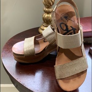 OTBT Gold Platform Sandals